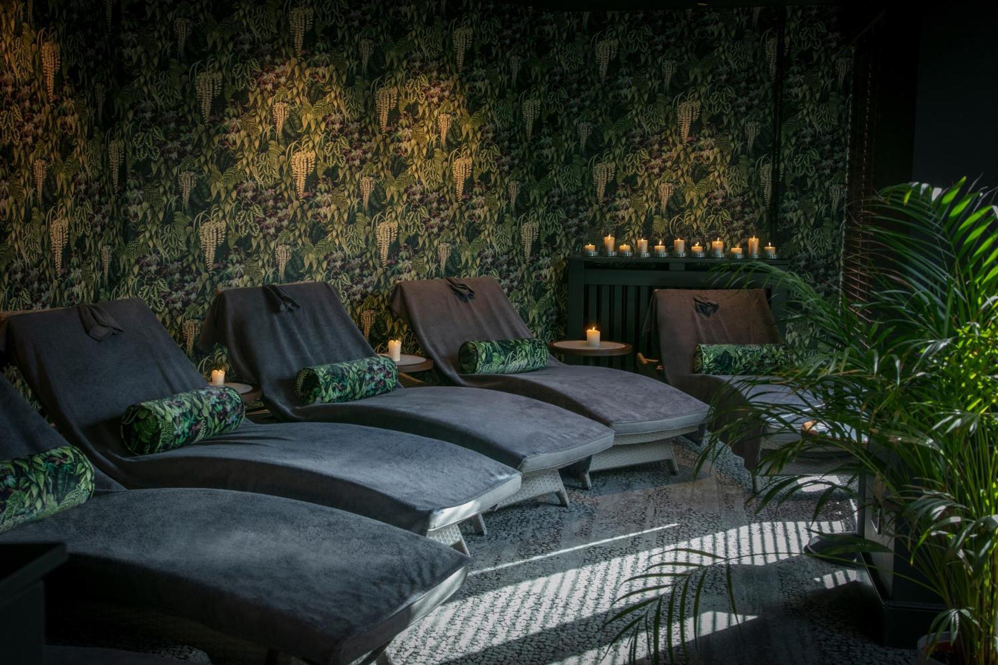 Hampshire Court Hotel & Spa باسينغستوك المظهر الخارجي الصورة