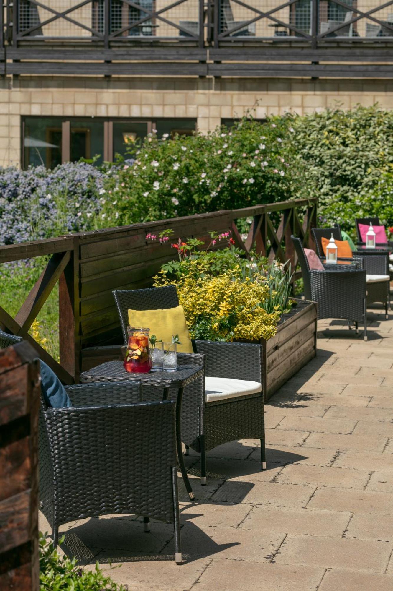 Hampshire Court Hotel & Spa باسينغستوك المظهر الخارجي الصورة